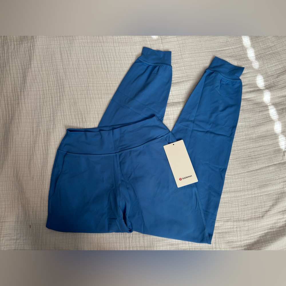 lululemon Align™ High-Rise Jogger Regular
Updated Fit - Picture 3 of 6